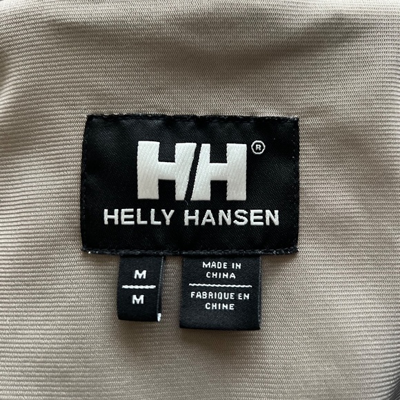 Helly Hansen ski jacket - Picture 3 of 3
